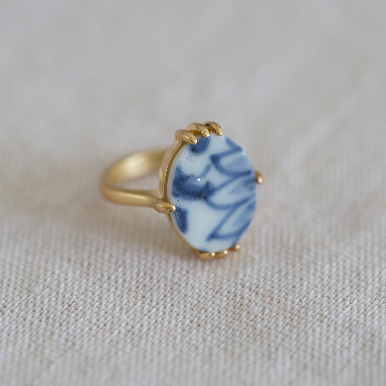 PROVENANCE RING