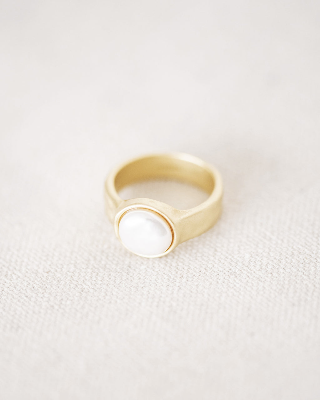 DEVON RING