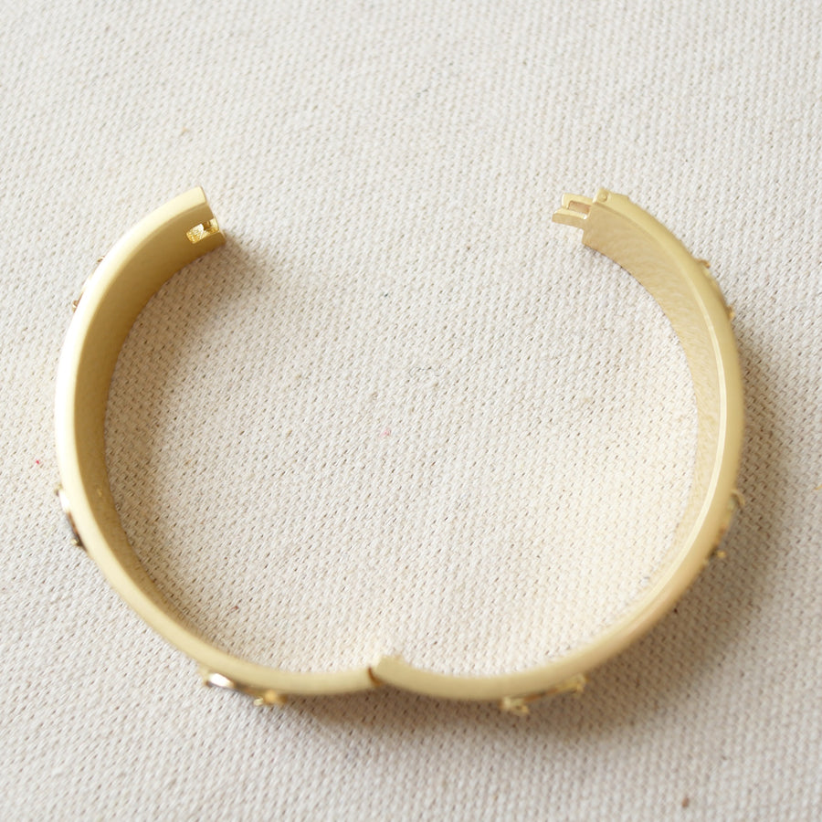 PROVENANCE HINGE BANGLE