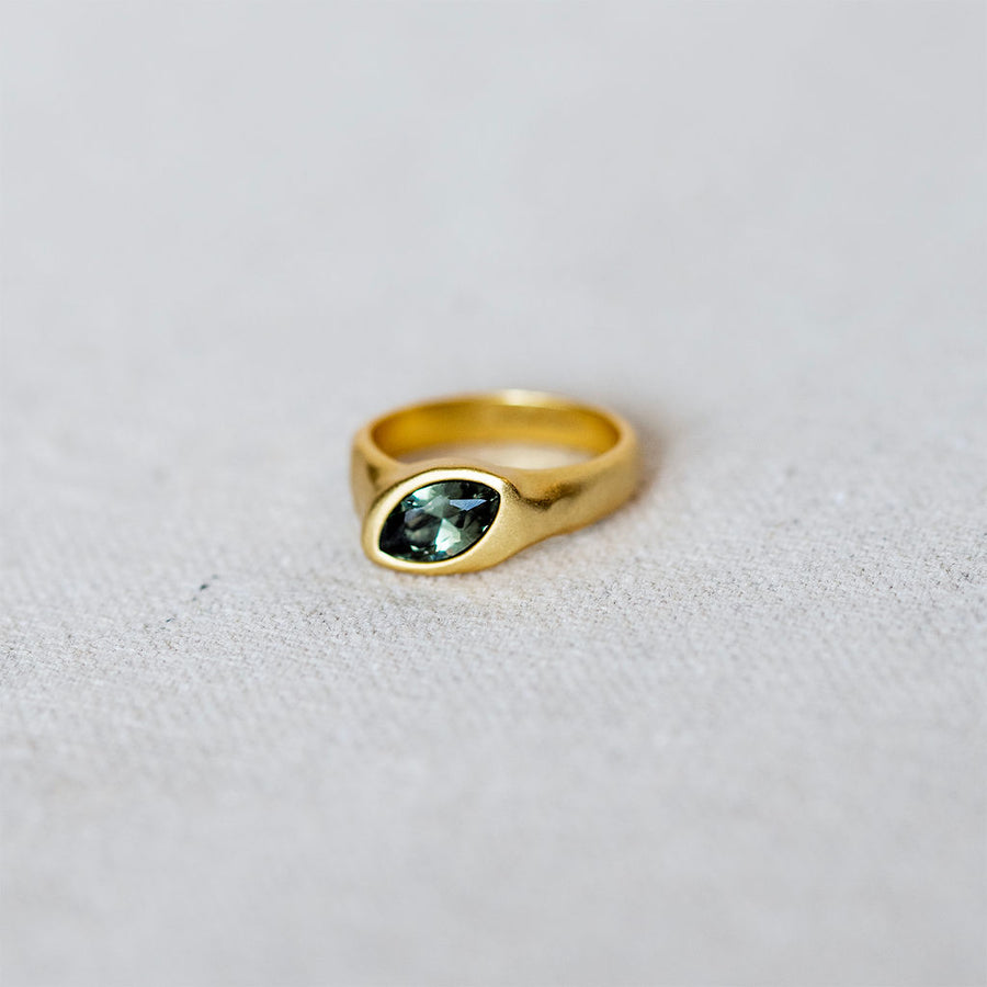 Roya Ring